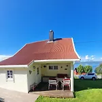 6 Person In Finnsnes-by Traum