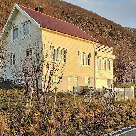 Holiday Home Finnsnes * Finnsnes