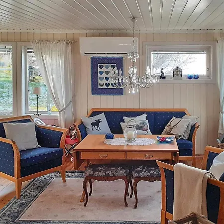 Holiday Home Finnsnes Holiday home *