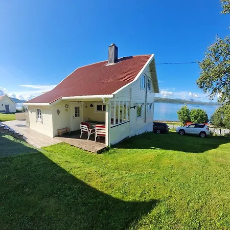 6 Person In Finnsnes-by Traum 別荘 *