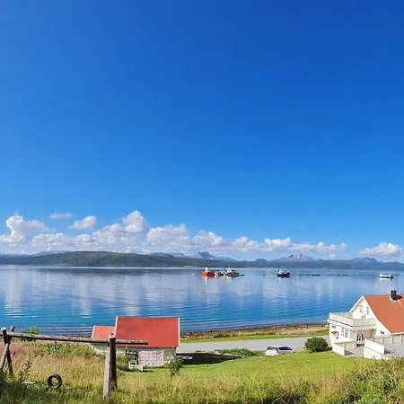 6 Person In Finnsnes-by Traum フィンスネス