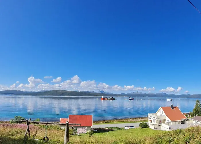 6 Person In Finnsnes-by Traum Finnsnes